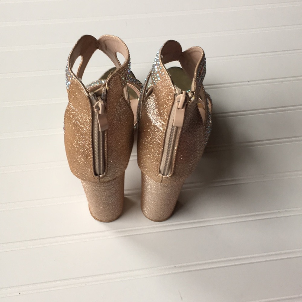 Dress up heels - Picture 4 of 5